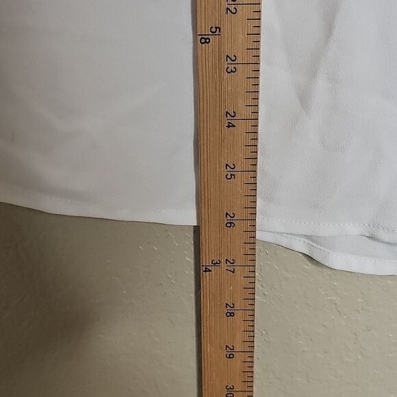 Banana Republic White Drop Shoulder V Neck  Blouse Large - Picture 7 of 8